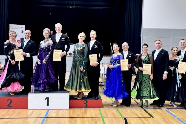 Christine und Werner Bücklein in die S-Klasse aufgestiegen