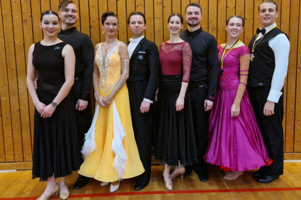 Tanzsportverein Grün Gold Speyer richtet Abschlussturnier der Baden-Württembergischen Trophy  aus – Speyerer Paare an der Spitze mit dabei