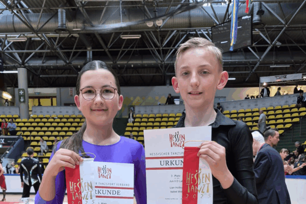 Toller Erfolg für Lian Hofmann und Isabel Weber bei „Hessen tanzt“
