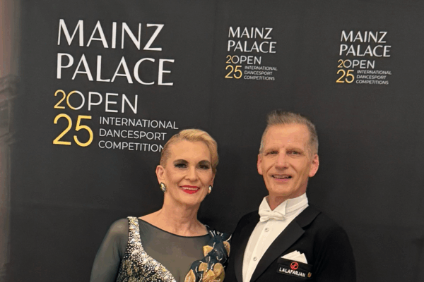 Christine und Werner Bücklein im Achtelfinal bei WDSF-Turnier